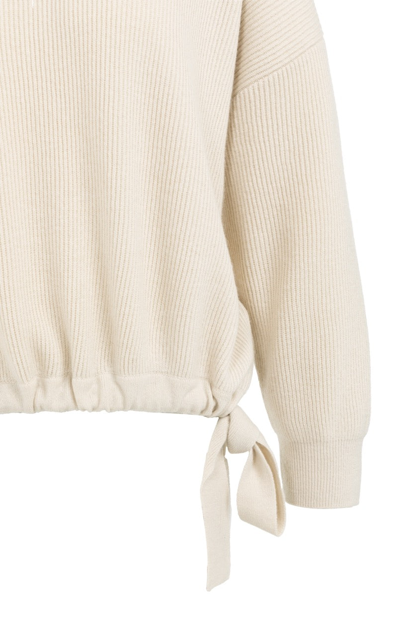 YY Knitted Sweater with Tie Details at the Hem in Kit Beige Melange