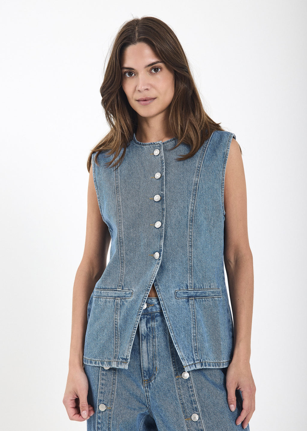 Kenzie – Denim Waistcoat in Medium Blue Denim