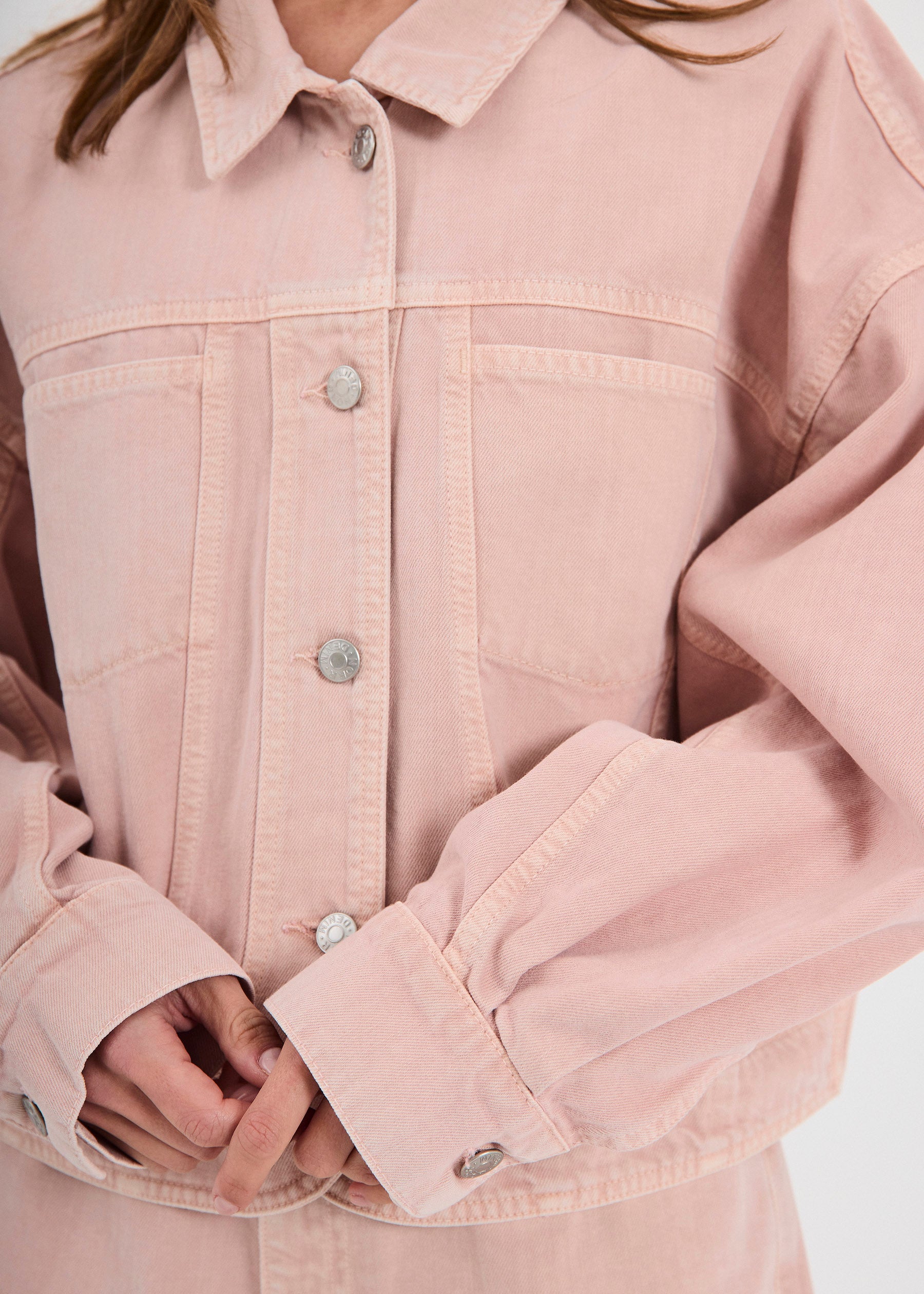 Light Pink Cropped Denim Jacket – NORR