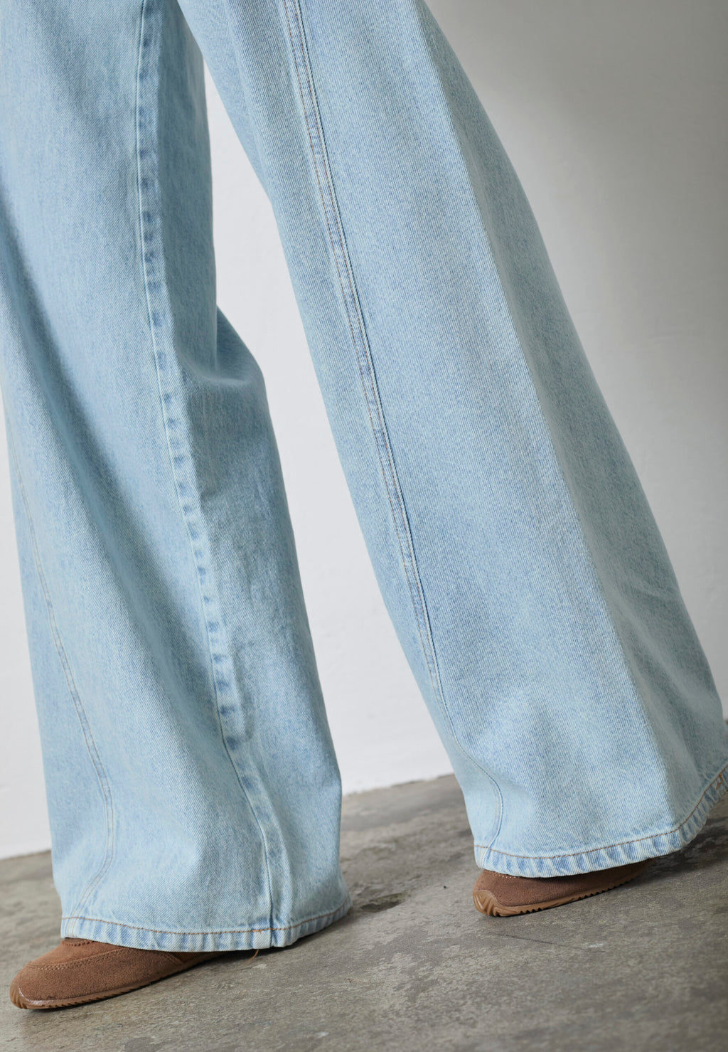 Pale Blue Wide Leg Jeans – Co'Couture