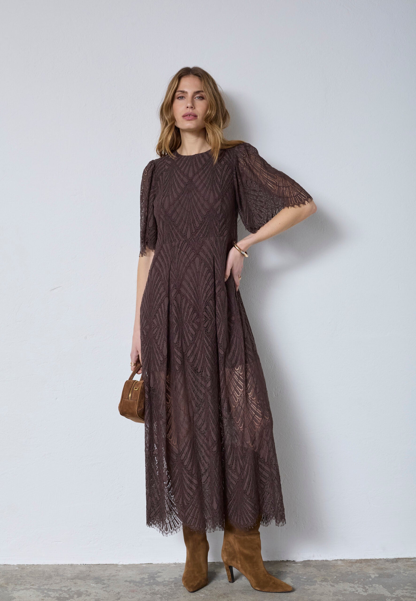 Lace Maxi Dress – Dark Brown | Co'Couture