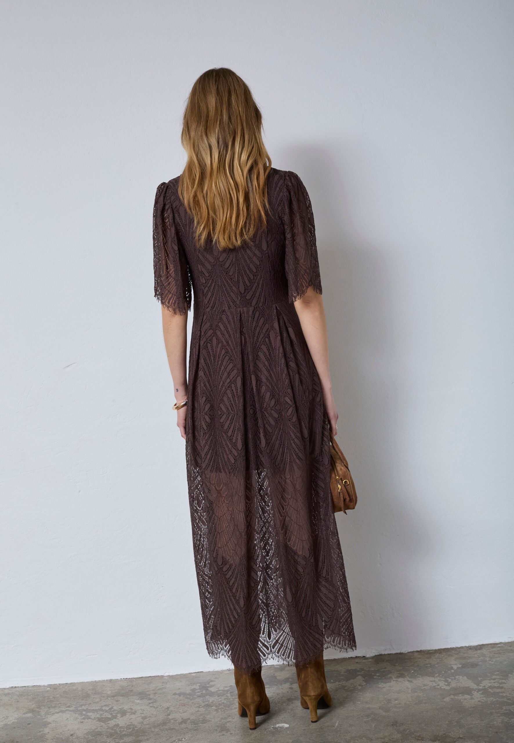 Lace Maxi Dress – Dark Brown | Co'Couture