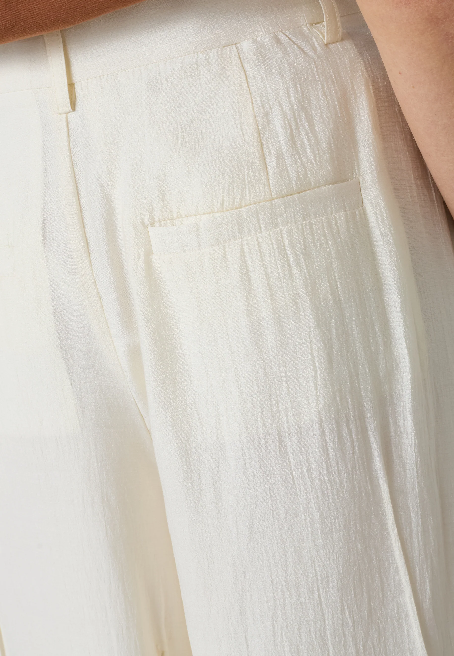 AuraCC Skirt Pant