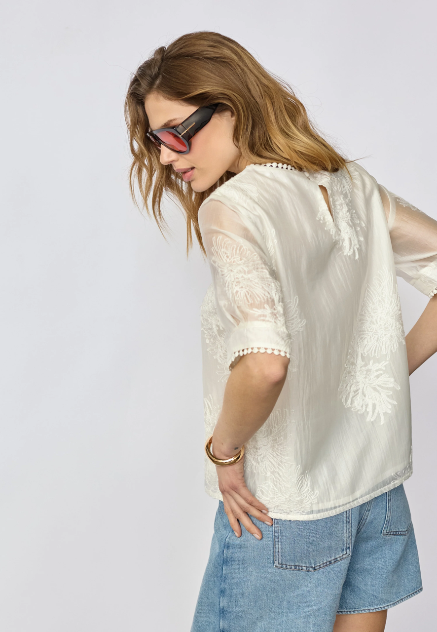 NeaCC SS O-Blouse