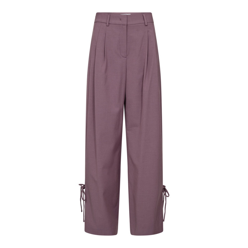 LiamCC String Pleat Pant in Old Rose / UK equivalents are approximate /