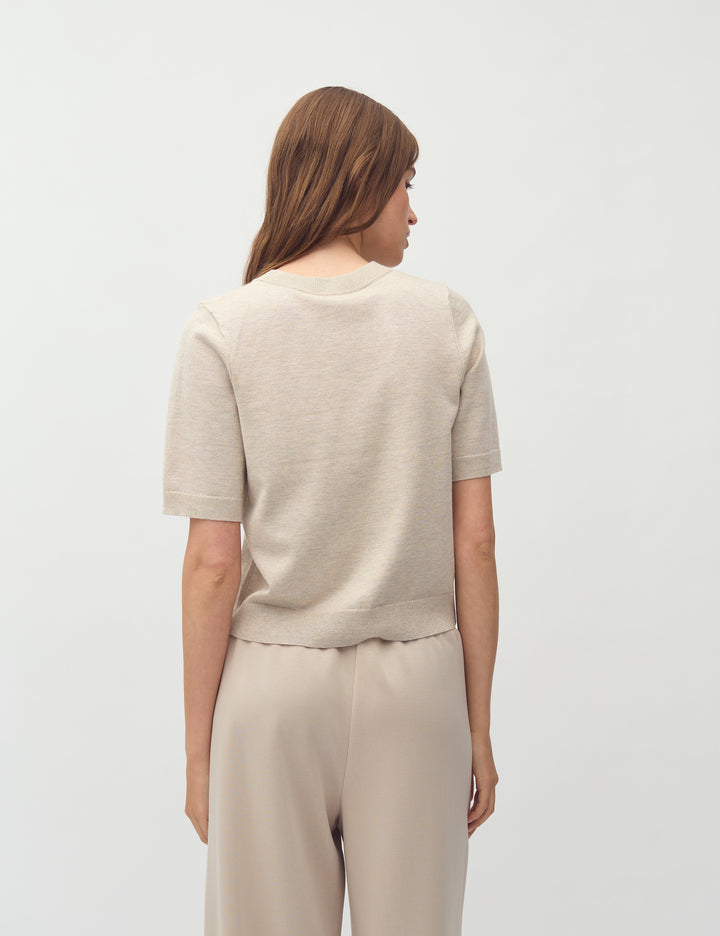 Carla-M – Short Sleeve Knit with O-Neck