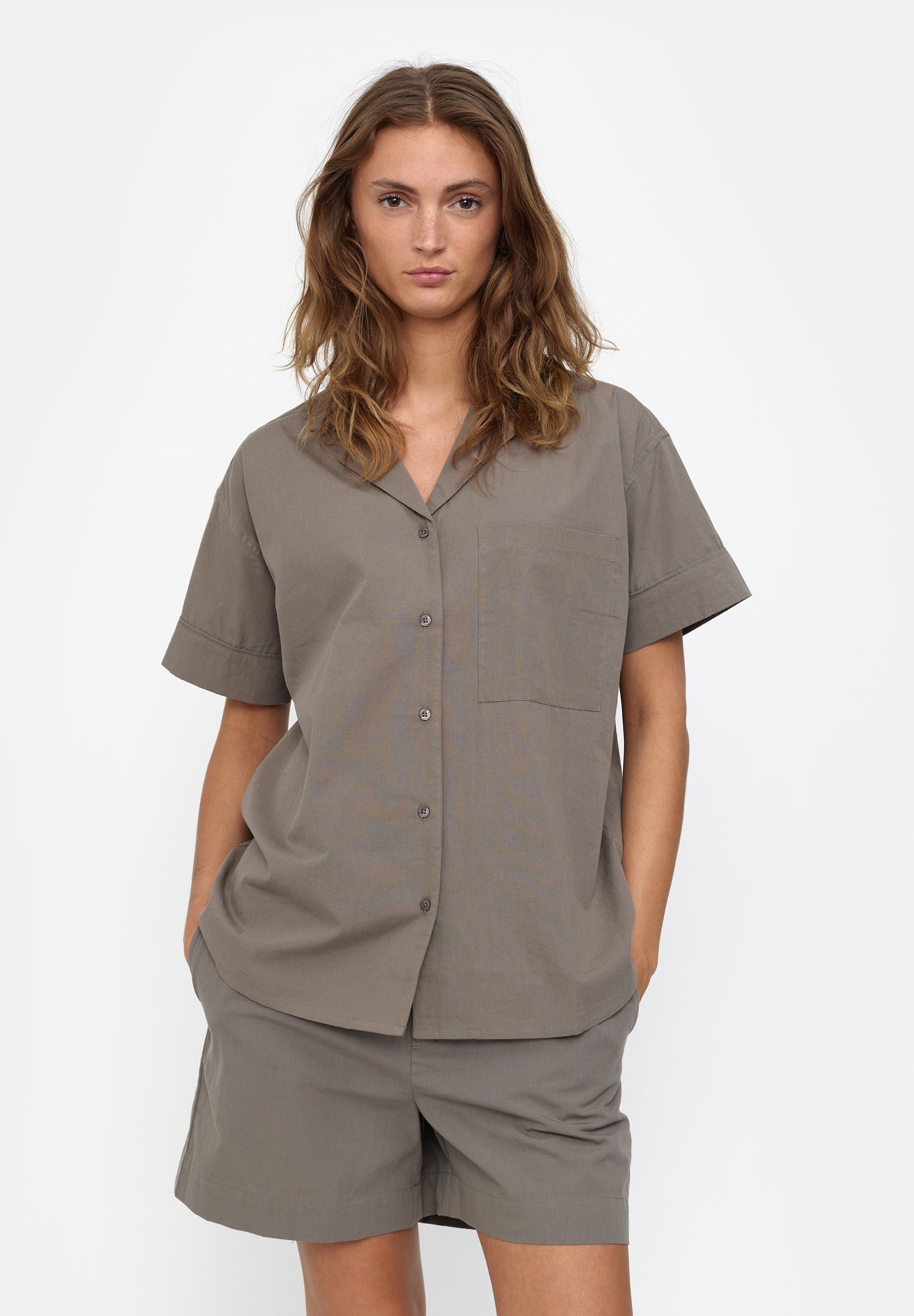 ESRuby – Resort Shirt GOTS in Charcoal Gray