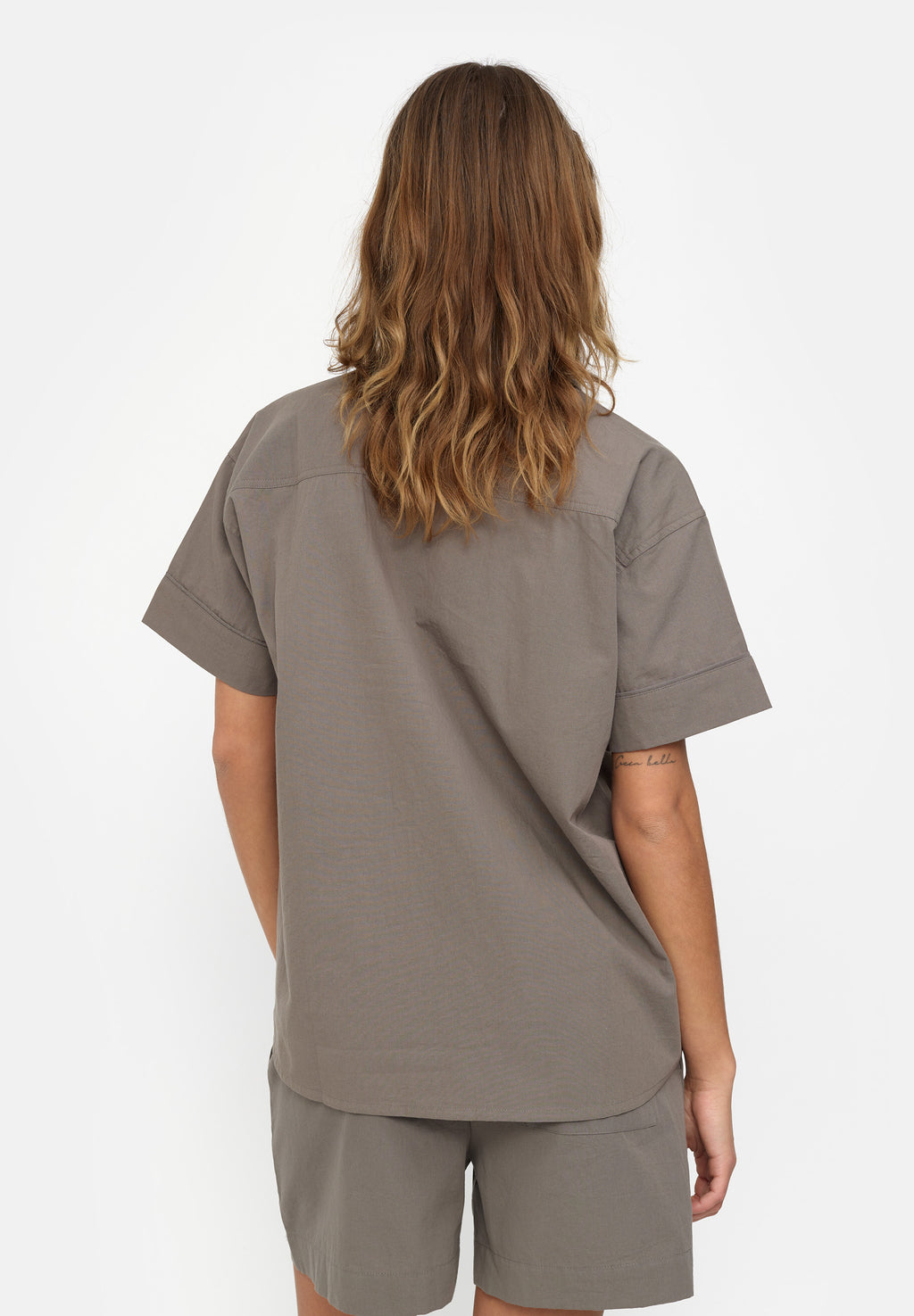 ESRuby – Resort Shirt GOTS in Charcoal Gray