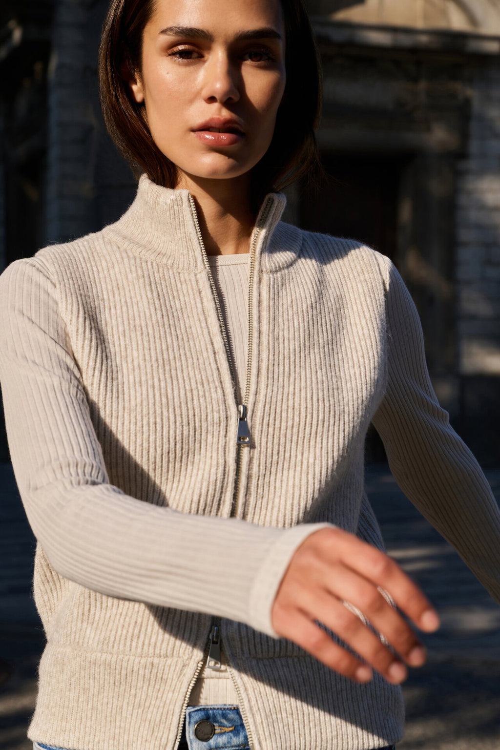 Ribbed Knit Sleeveless Vest with High Neck and Zipper in Heather Grey Melange