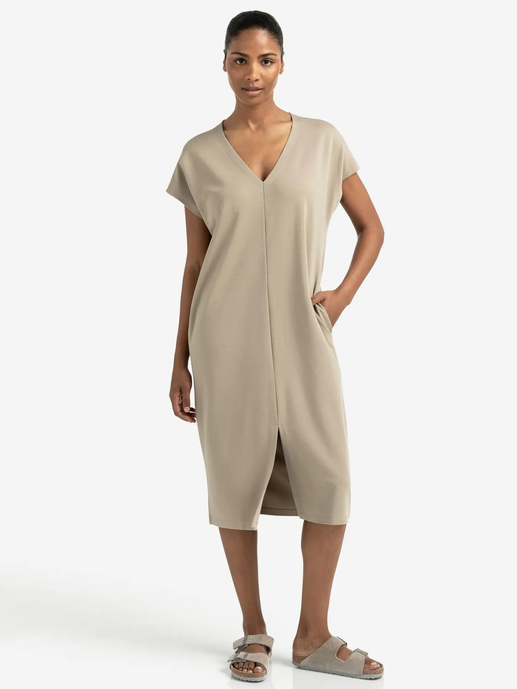 Sleeveless Dress with Double V-neck and Front Slit – YAYA