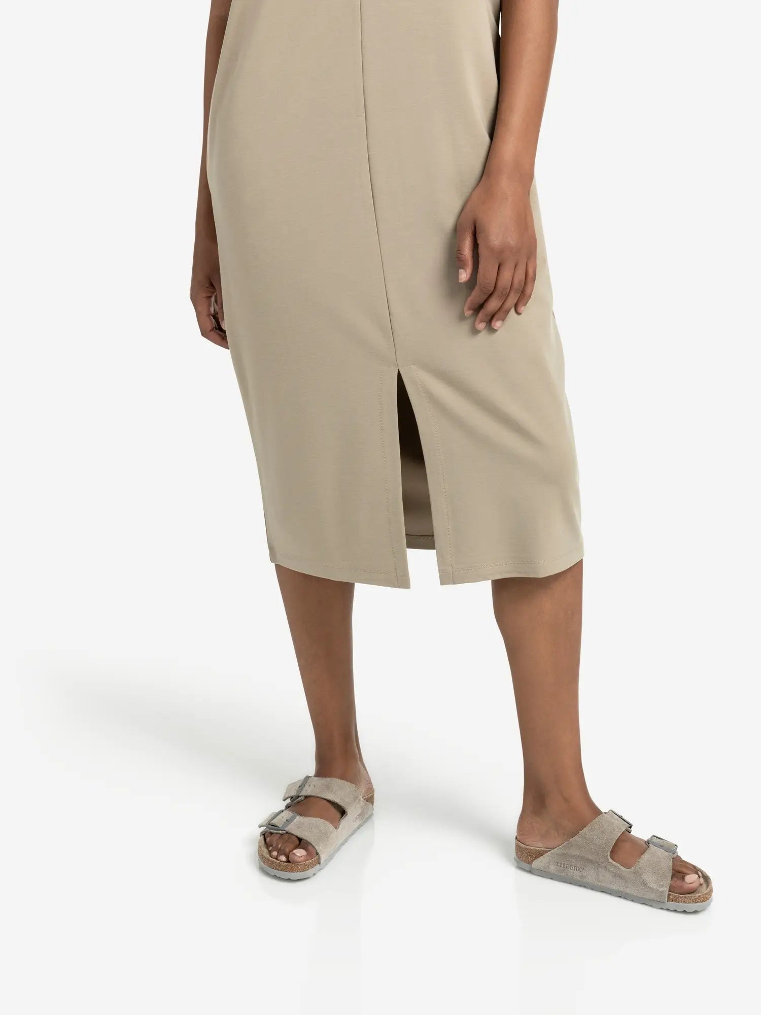 Sleeveless Dress with Double V-neck and Front Slit – YAYA