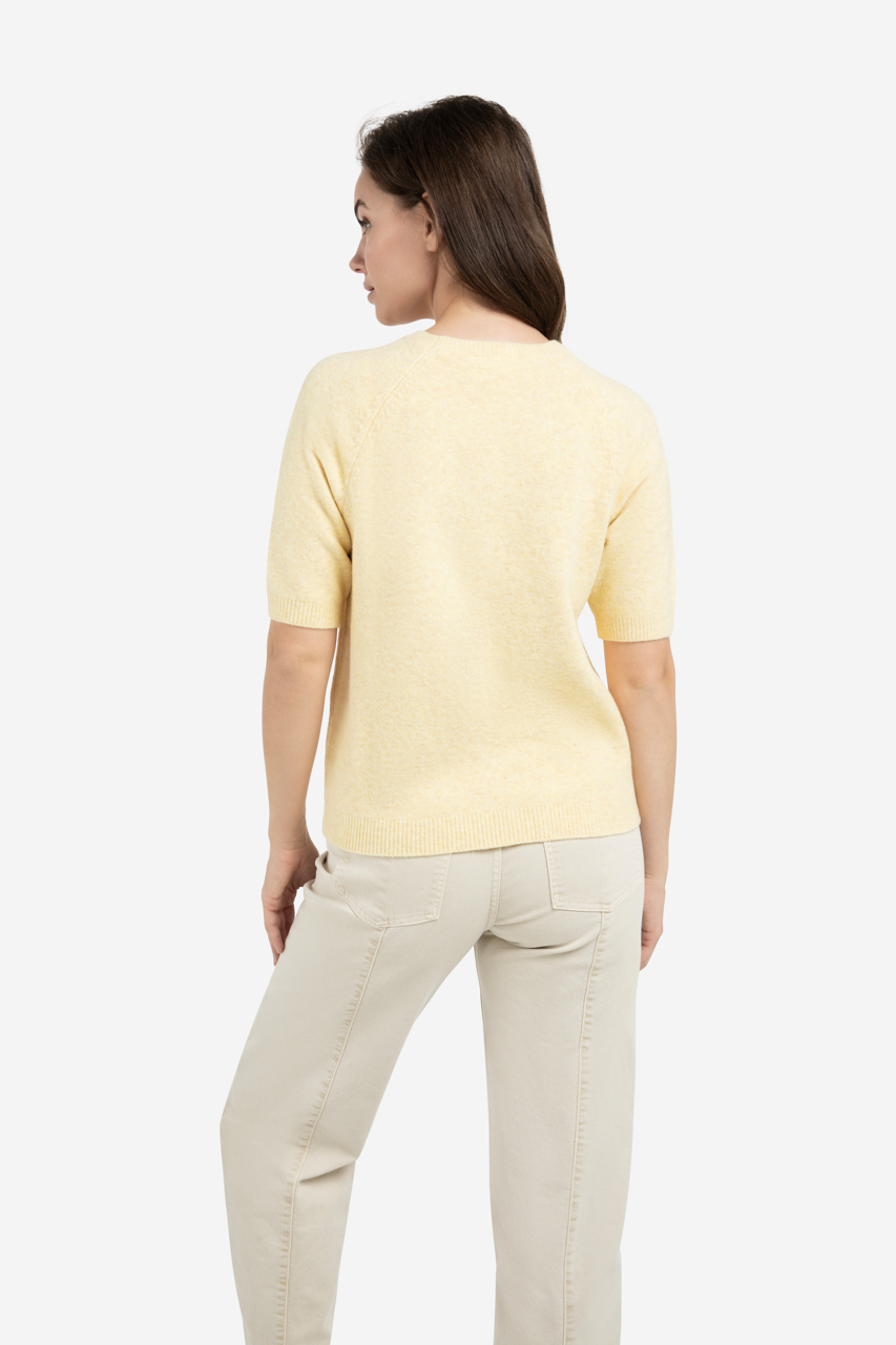 YY_Soft Sweater with Short Sleeves and Round Neckline in Reed Yellow Melange / UK size approx. /
