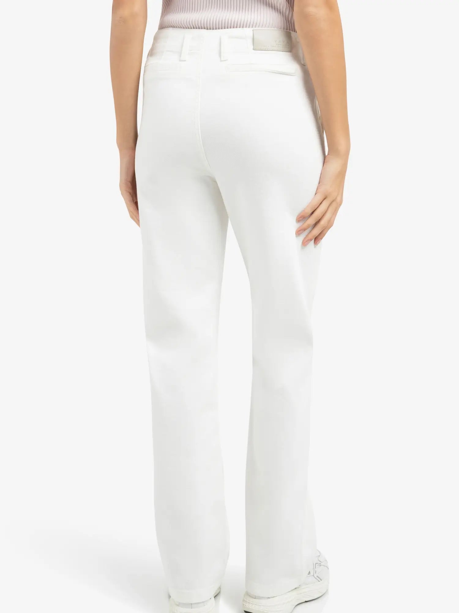 Chino Jeans with Straight Legs and Welt Pockets (L32) – YAYA