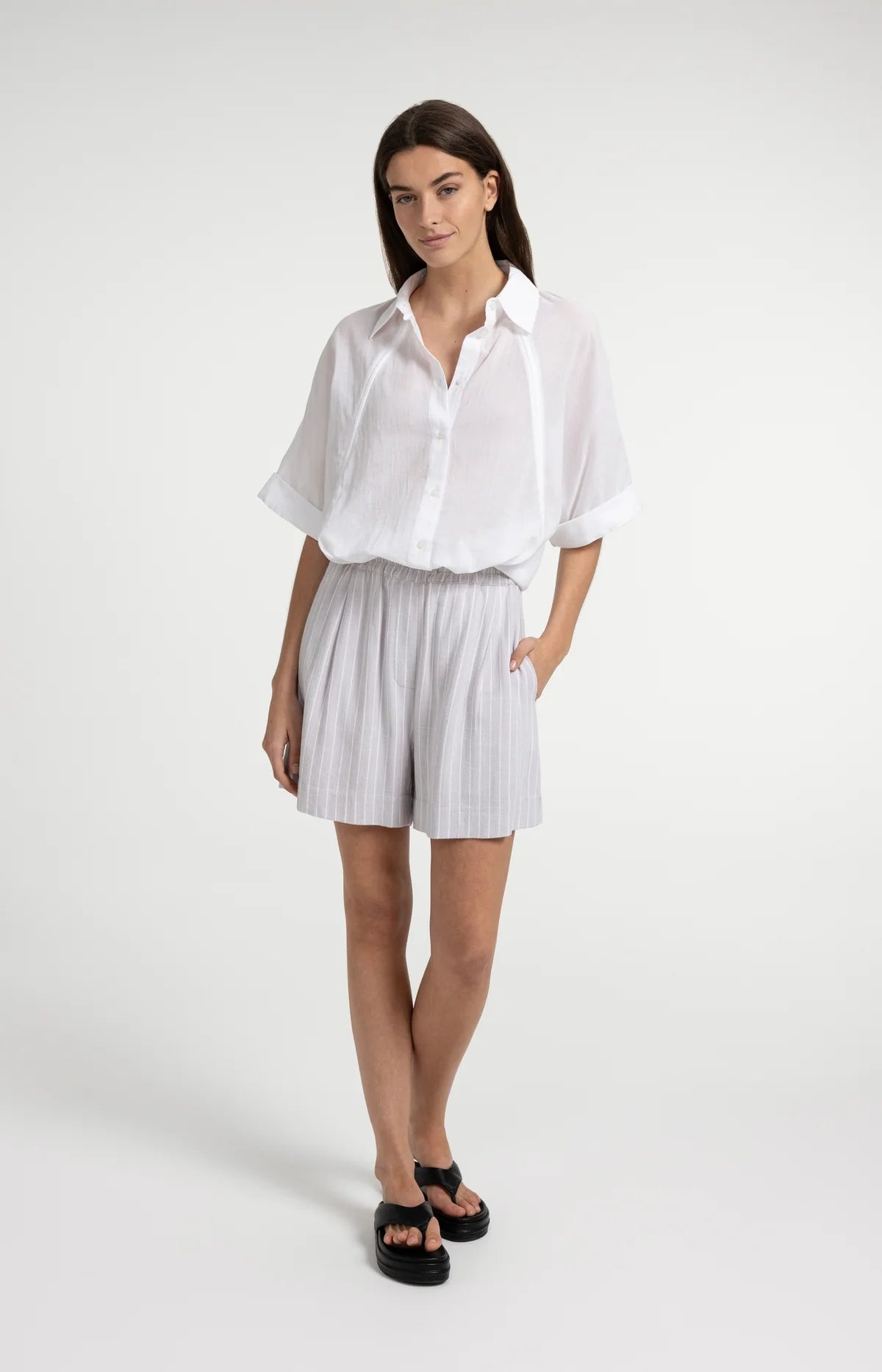 Blouse with wide sleeves and braided details Yaya