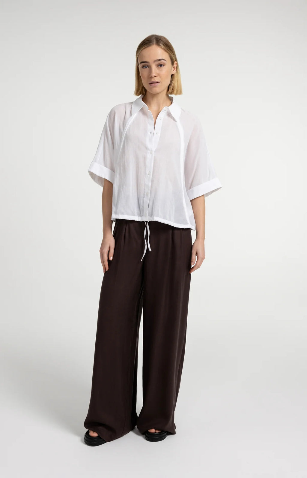 Blouse with wide sleeves and braided details Yaya