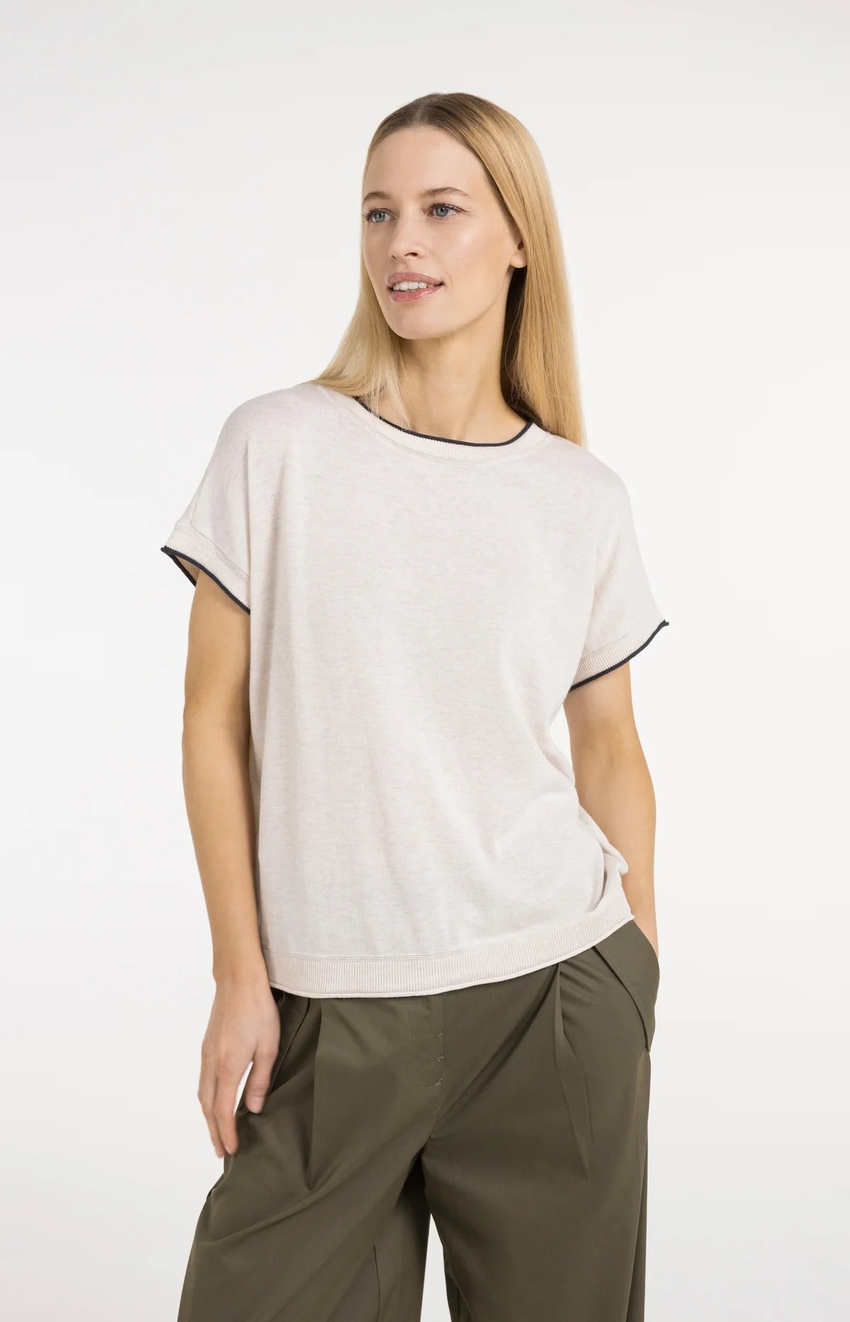 Knitted Top with Short Sleeves and Rolled Edges Yaya