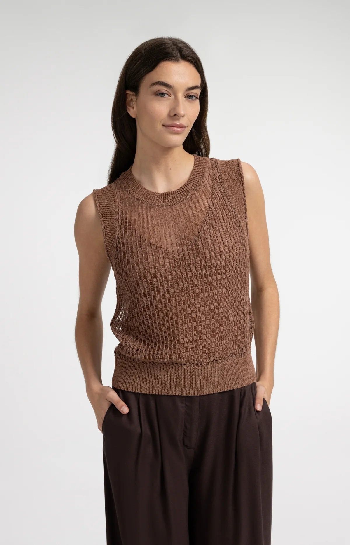 Open-knit top with matching underlayer Yaya