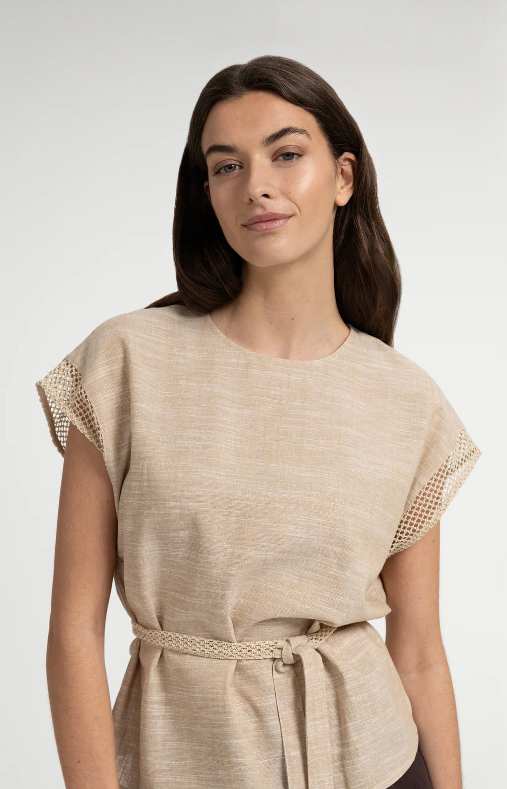 Short sleeve top with crochet details Yaya