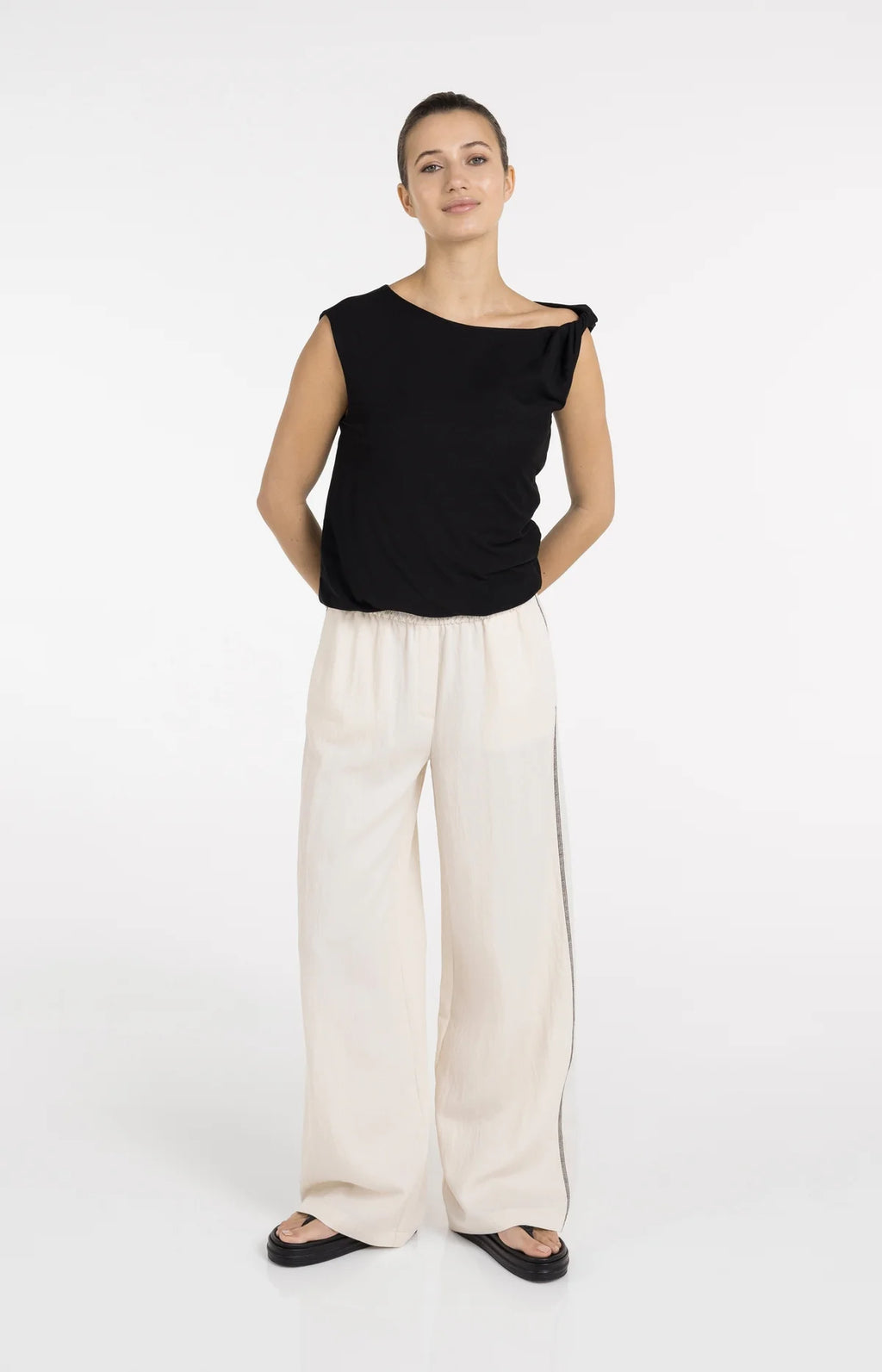 Sleeveless Top with Twisted Shoulder Detail Yaya