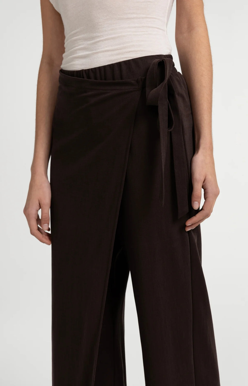 Wide-leg trousers with wrap detail Yaya